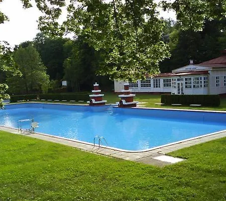 21 Casa de Campo